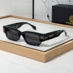 Versace Letter Frame Sunglasses Top Quality - Image 5