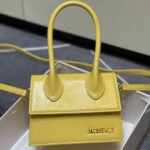Jacquemus Solid Color Handbag - Image 6