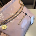 CHANEL 22 SMALL HANDBAG Calfskin & Gold Metal Pink - Image 4