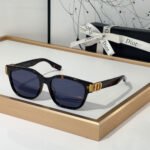 Dior  Mirror leg Logo identification Acetate fibre  sunglasses  Top quality - Image 5