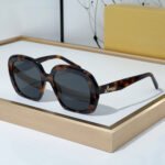 Loewe UV Protection Sunglasses Top Quality - Image 2