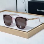 Chanel Mirror Logo Decoration Sunglasses Top quality - Image 2