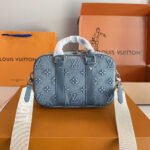 Louis Vuitton LV Crossbody Bag - Image 4