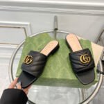 Gucci Double G leather sandals - Image 5