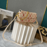 Louis Vuitton LV Wallet on Chain Ivy  Bags - Image 4