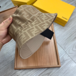 Fendi Breathable And Comfortable Fisherman Hat Sunhat - Image 4