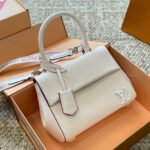 Louis Vuitton LV  Cluny Grained Leather Shoulder Handbag - Image 4