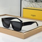 Fendi  Square Plate Sunglasses Top quality - Image 3