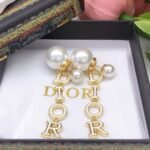 Dior 21 Autumn Earrings Gold For Women Jewelry - Image 3