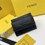 FENDI Snap Leather Wallet - Image 3