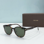 Tom Ford T-Shaped Logo Sunglasses Top Quality - Image 4