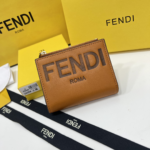 FENDI Bifold Leather Wallet - Image 4