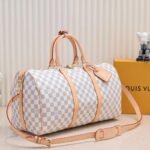 Louis Vuitton LV Keepall Bandoulière - Image 8