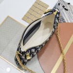 Dior 30 Montaigne Dior Misi Mini Chain Bag - Image 3
