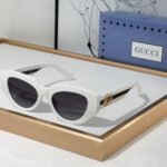 Gucci  The legs are Decorated With the Signature Double G  sunglasses Top quality - Image 6