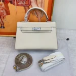 Hermès Kelly22 Silver Buckle Epsom Tote - Image 11