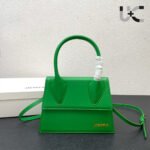 Jacquemus Le Grand Chiquito Large Tote Lipstick Bag - Image 4