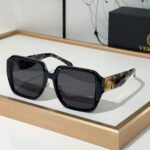 Versace  Simple Square Sunglasses Go With Everything Sunglasses Top Quality - Image 6