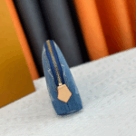 Louis Vuitton LV Cosmetic pouch Bags - Image 3