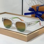 Louis Vuitton LV Mirror Leg Logo identification sunglasses Top quality - Image 3