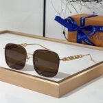 Louis Vuitton LV Mirror Leg Hollowed Out Logo  sunglasses Top quality - Image 4