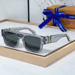 Louis Vuitton LV  SLEEK SQUARE Sunglasses - Image 5