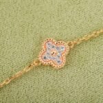 Van Cleef&Arpels VCA alhambra Bracelet mini diamond - Image 5